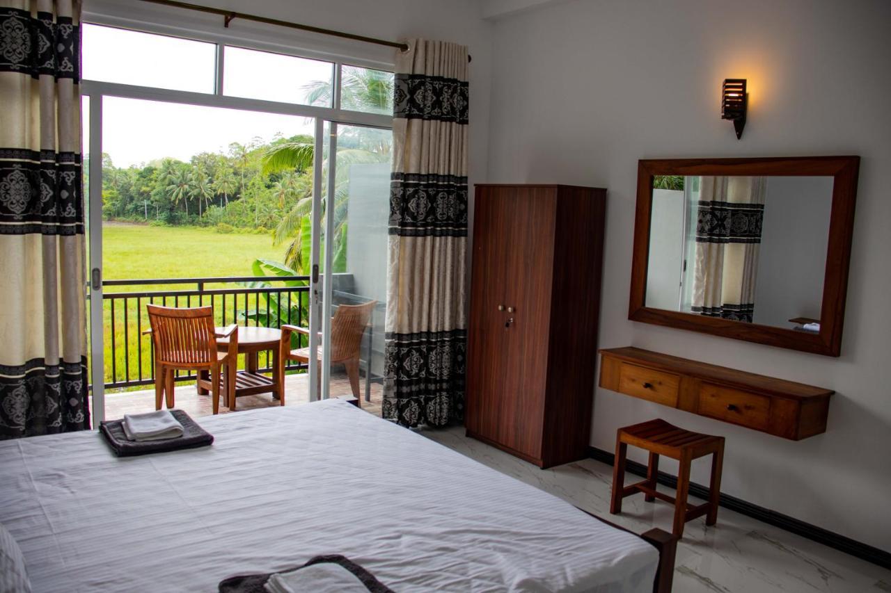 Sri Villa Rest Hikkaduwa Kültér fotó